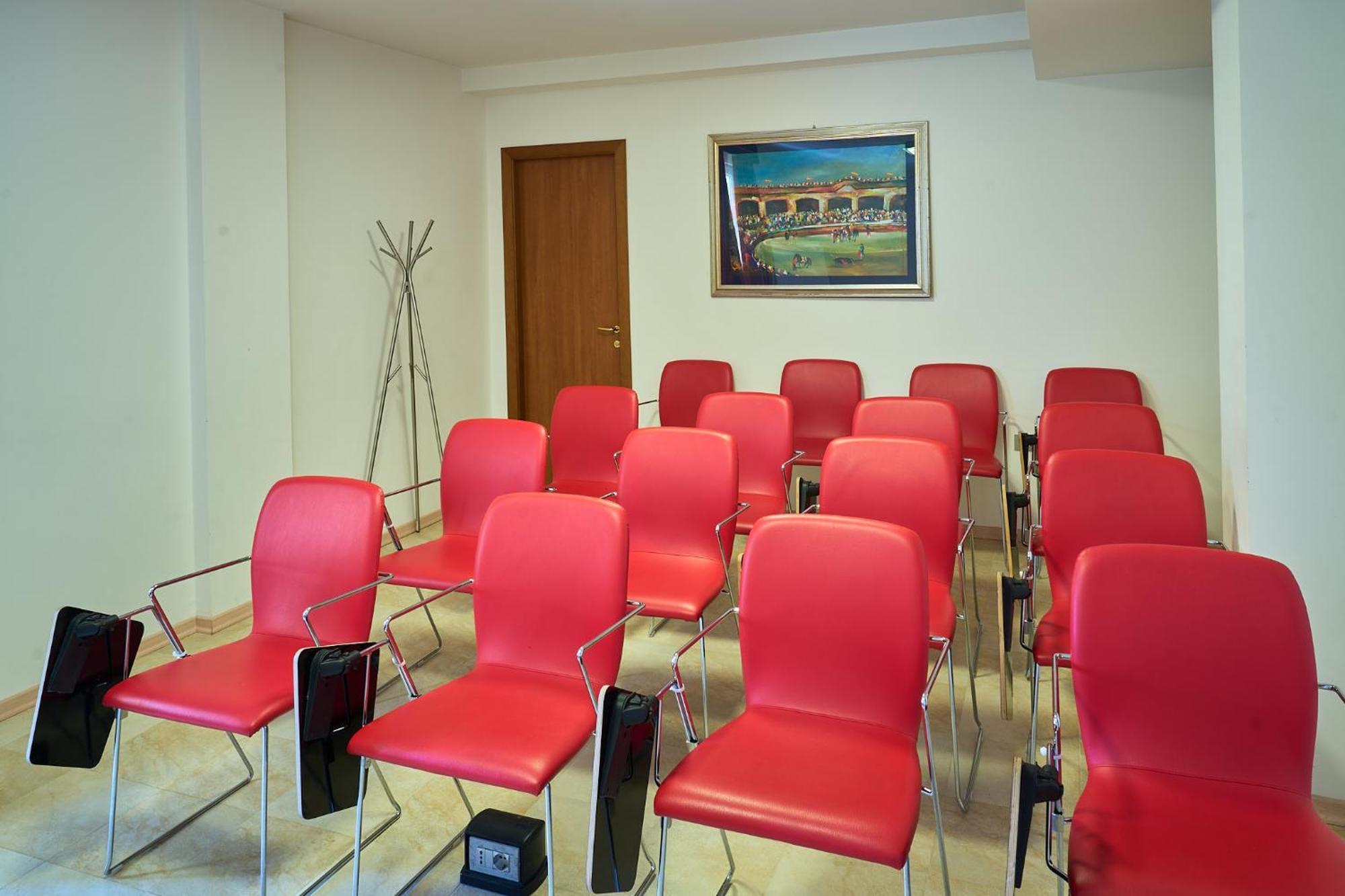 Delfina Palace Hotel Foligno Dış mekan fotoğraf